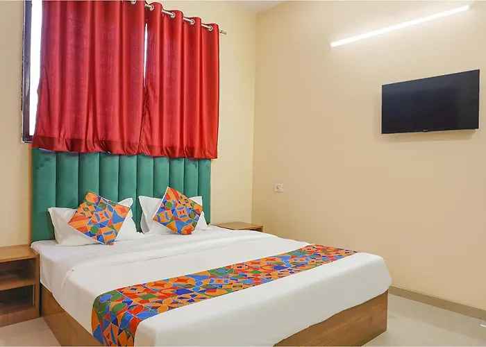 Fabhotel Falcon Inn - Nr Balewadi Stadium